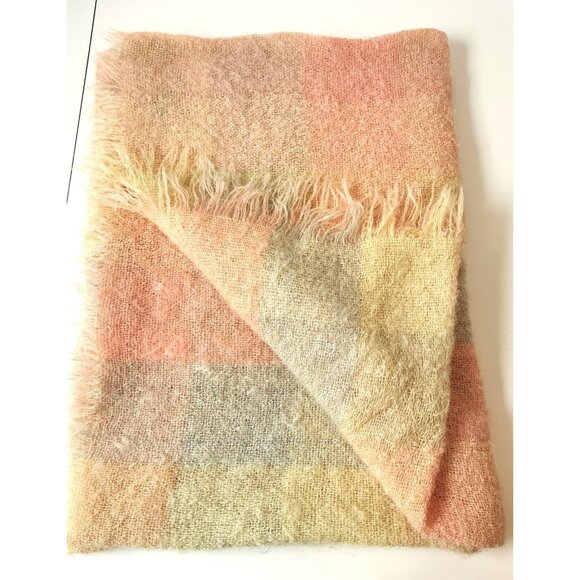 VINTAGE 100% Mohair Blanket Pastel Plaid Throw MADE IN SCOTLAND - Picture 5 of 8
